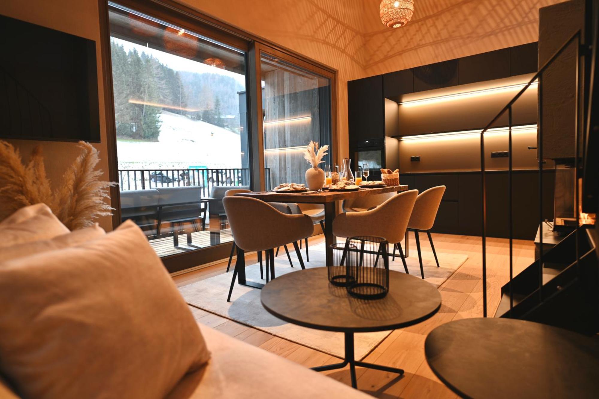 Aloha Suites - Alpin Lodge Haus Haus im Ennstal Extérieur photo